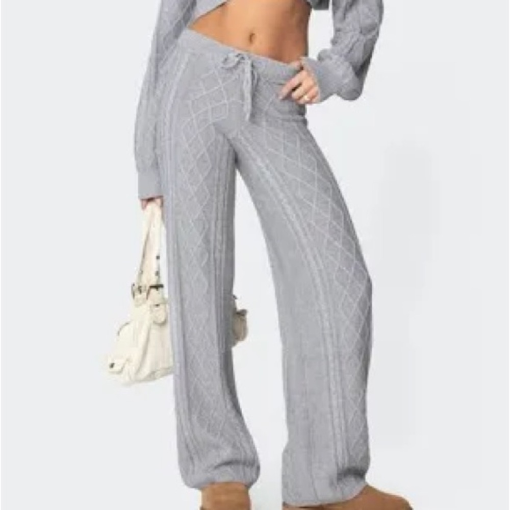 EDIKTED Gray Cable Knit Wide-Leg Pants - Picture 2 of 4
